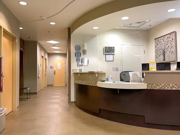 State-of-the-Art Dialysis Facilities at Warren Dialysis Center