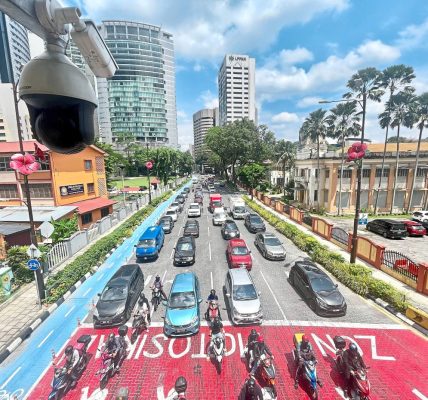 Malaysia's Custom Traffic Camera Systems Help Improve Traffic Flow