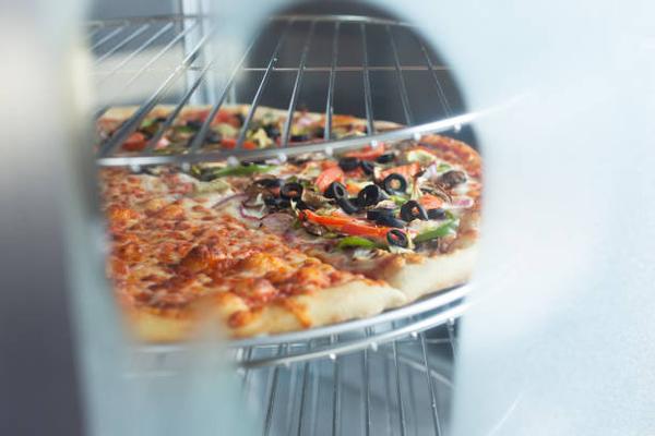 Keep Pizza Hot and Ready: The Ultimate Pizza Warmer Display Guide