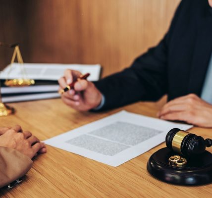 Choosing a Divorce Lawyer Austin Residents Can Rely On